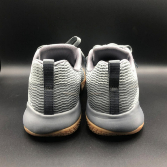 Men's Nike Zoom Live II Grey/Reflect Silver - Picture 6 of 7